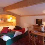 Les Mélèzes Hotel