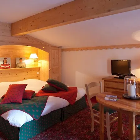 Les Mélèzes Hotel